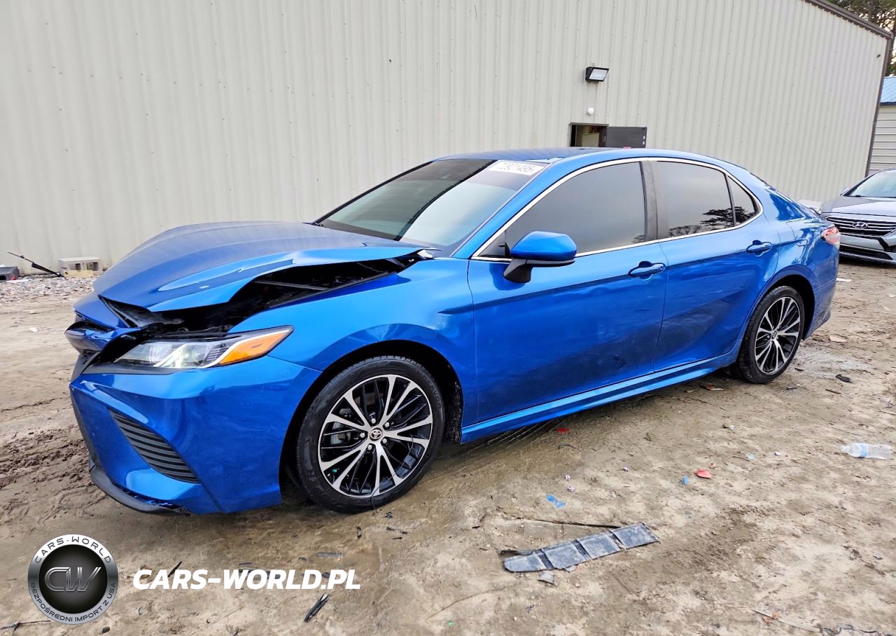 2020 Toyota Camry Se