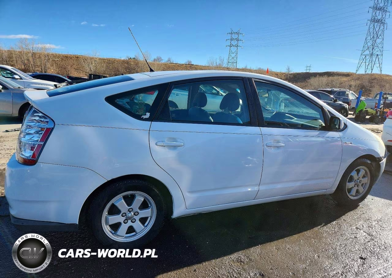 2008 Toyota Prius Standard VIN:JTDKB20UX83303492 - 3