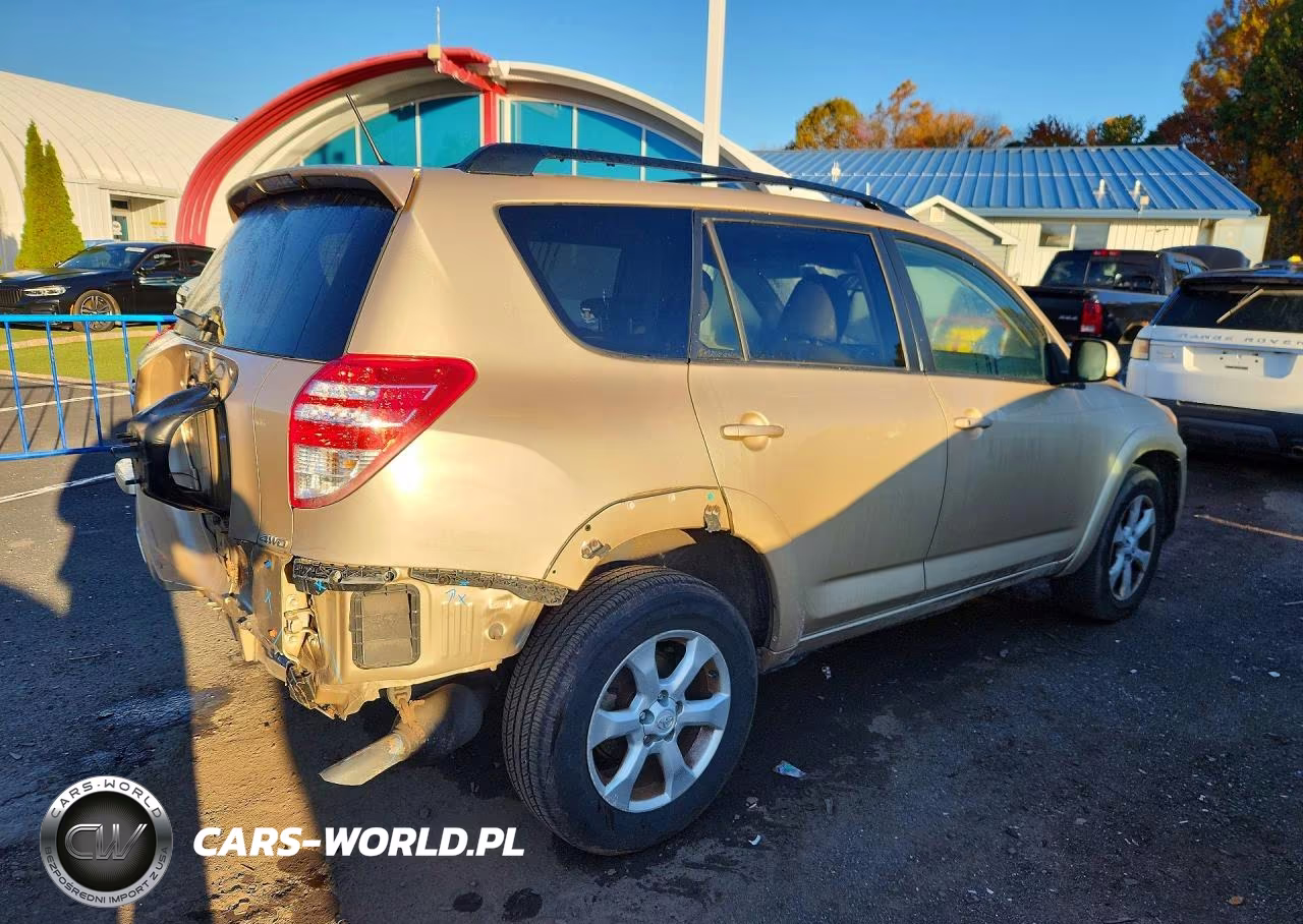 2010 Toyota Rav4 Limited VIN:JTMDK4DV3AD011044 - 3