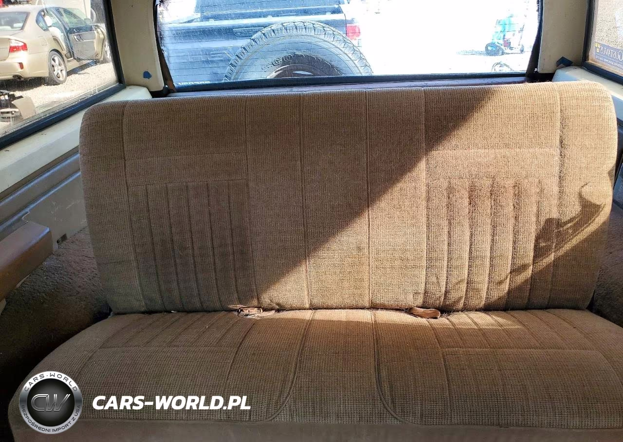 1990 Ford Bronco U100 VIN:1FMEU15N7LLB28500 - 10