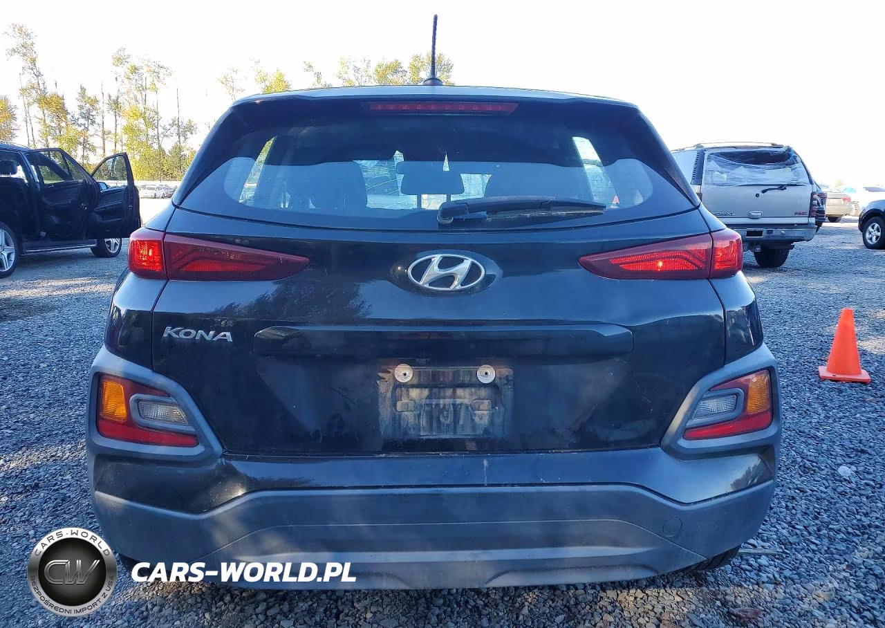 2019 Hyundai Kona Se VIN:KM8K12AA1KU261136 - 6