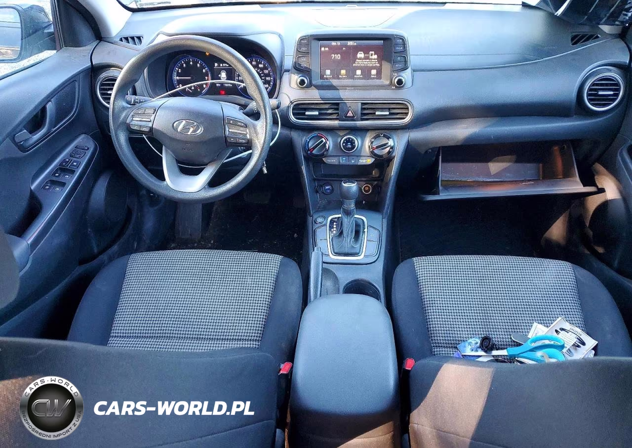 2019 Hyundai Kona Se VIN:KM8K12AA1KU261136 - 8