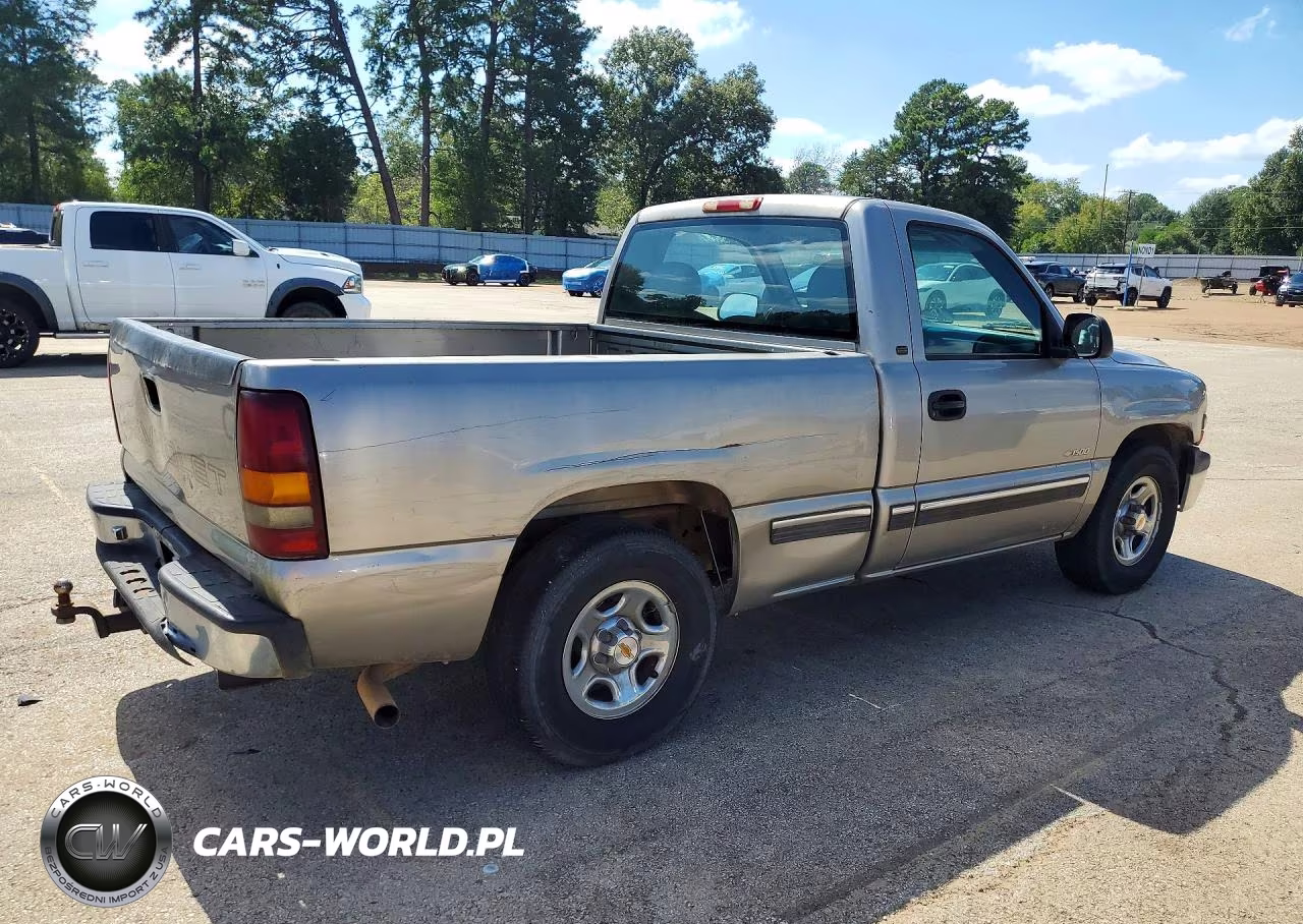 2000 Chevrolet Silverado C1500 VIN:1GCEC14W9YZ301794 - 3