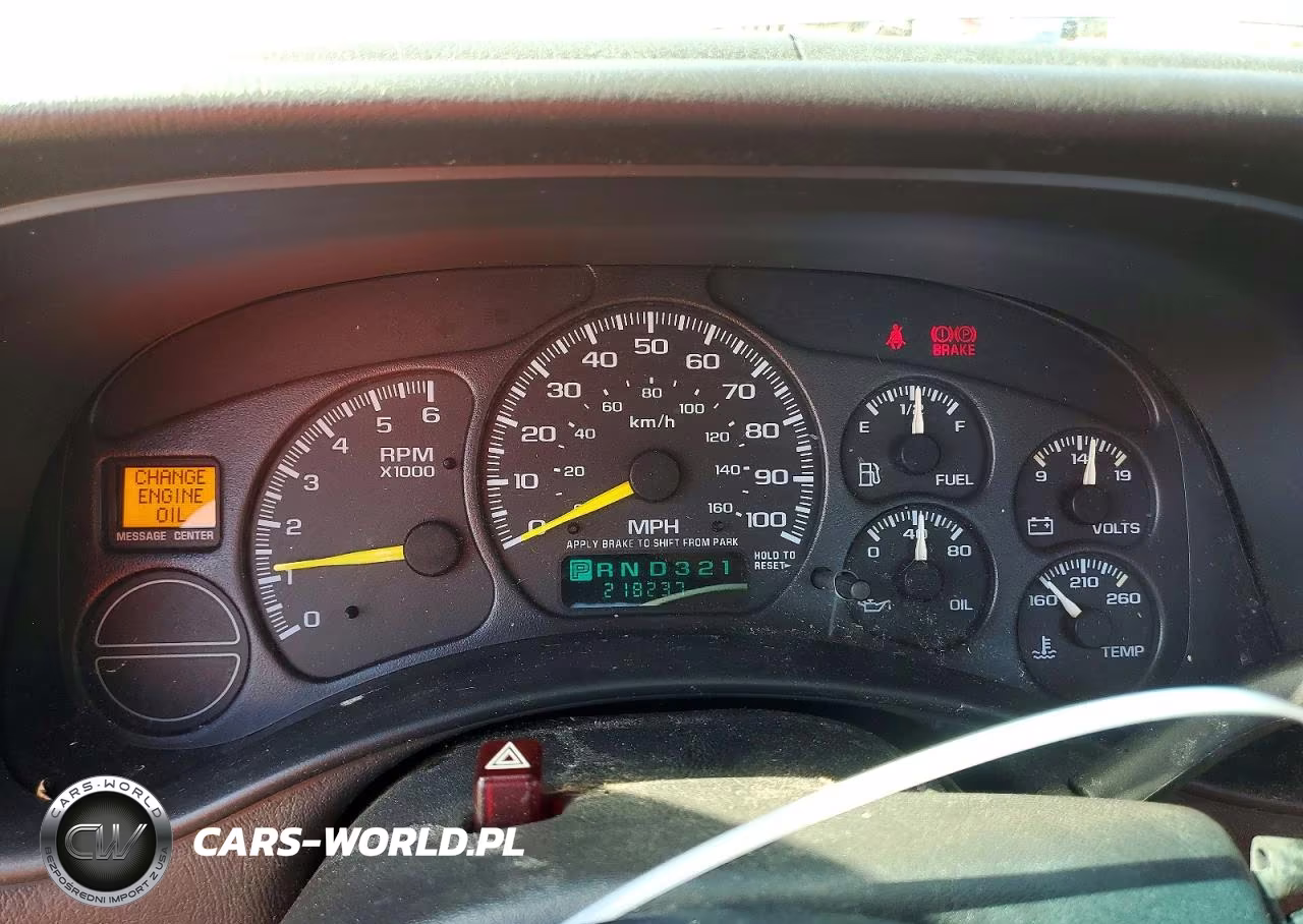 2000 Chevrolet Silverado C1500 VIN:1GCEC14W9YZ301794 - 9