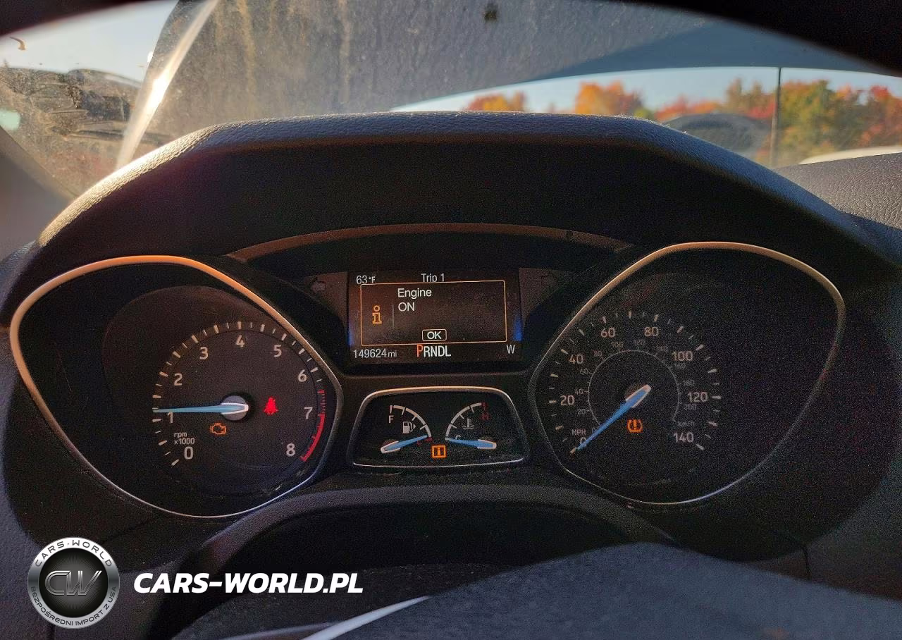 2015 Ford Focus Se VIN:1FADP3F22FL227288 - 9