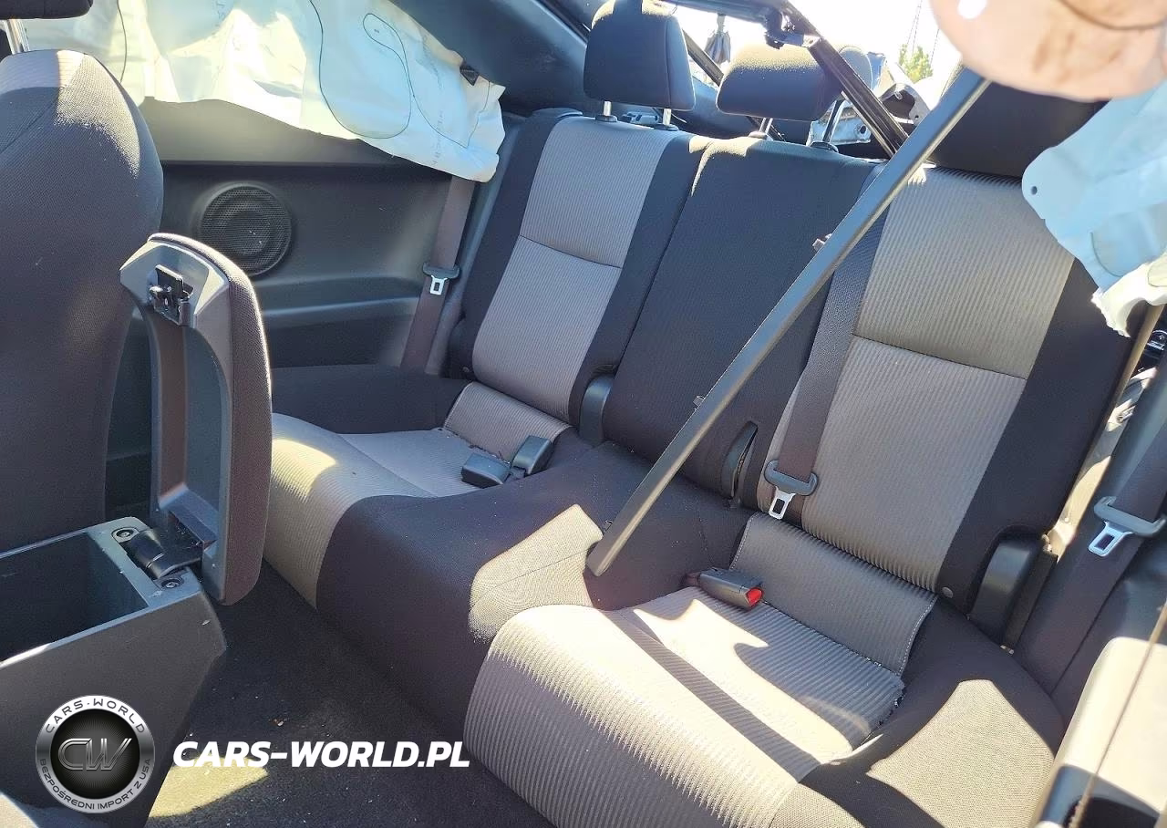 2015 Scion Tc Base VIN:JTKJF5C78FJ001983 - 10