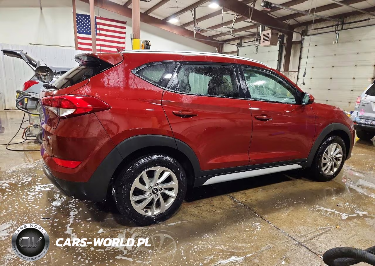 2018 Hyundai Tucson Sel VIN:KM8J3CA46JU823746 - 3