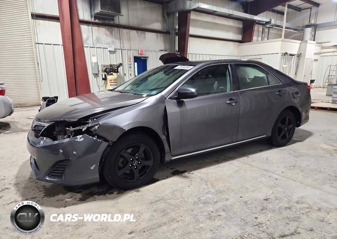 2014 Toyota Camry Le