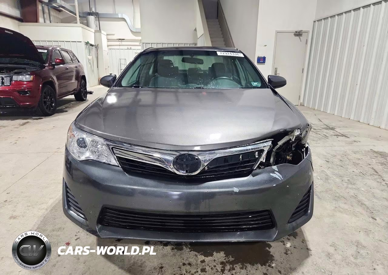 2014 Toyota Camry Le VIN:4T4BF1FK7ER343914 - 5