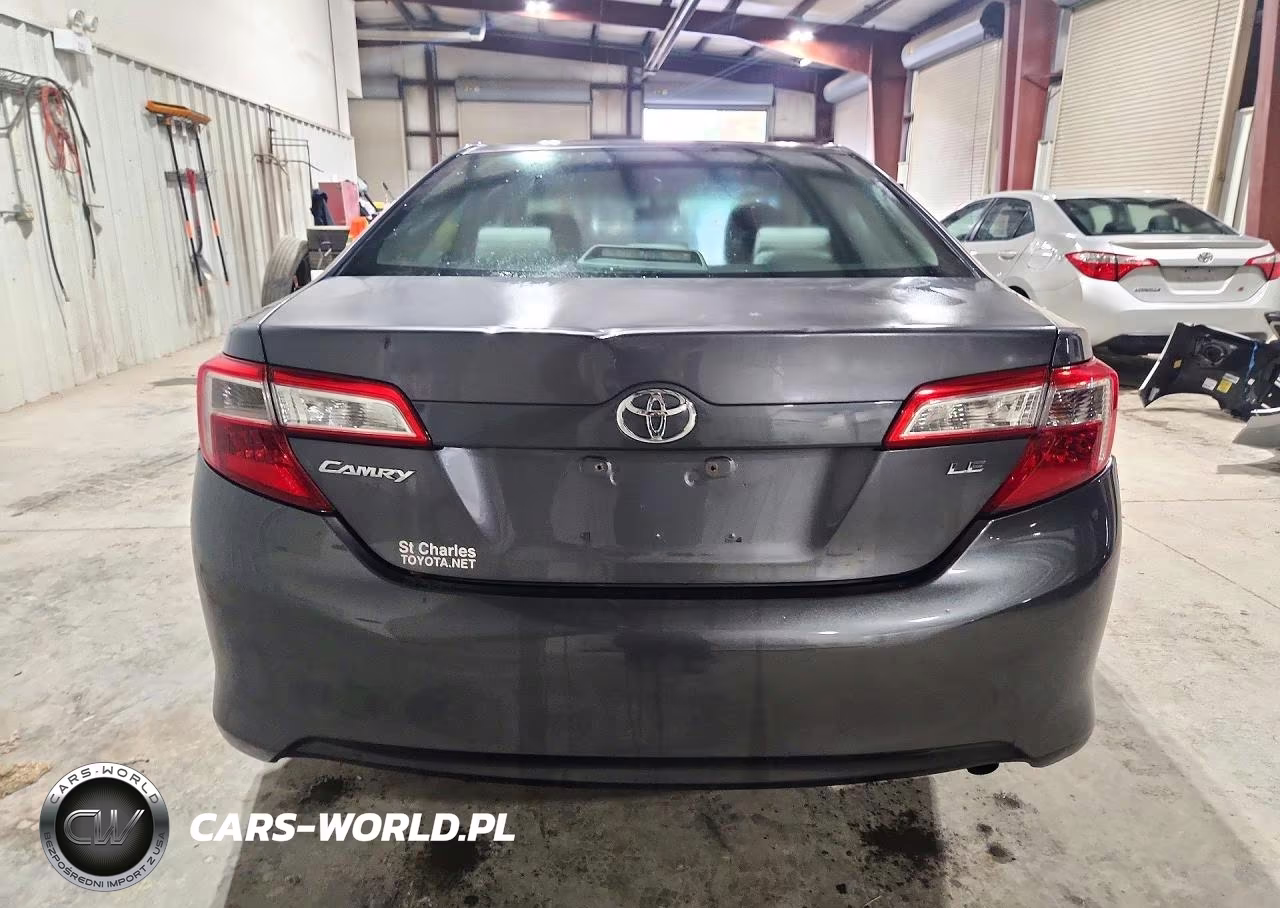 2014 Toyota Camry Le VIN:4T4BF1FK7ER343914 - 6