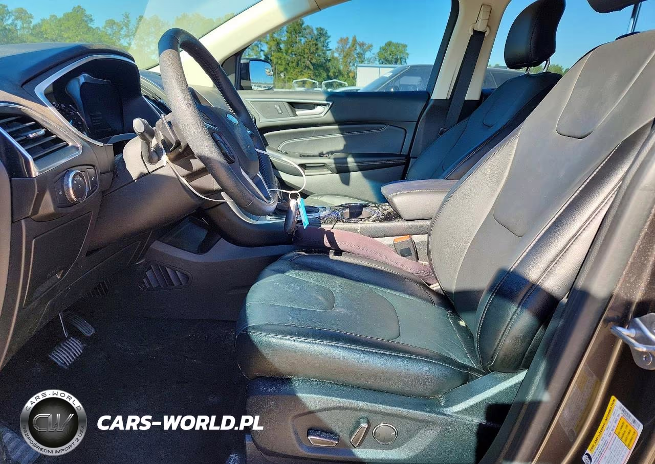 2018 Ford Edge Titanium VIN:2FMPK3K91JBC40174 - 7