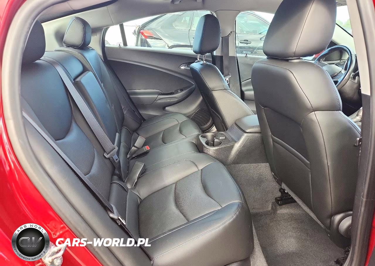 2018 Chevrolet Volt Premier VIN:1G1RB6S52JU157741 - 10