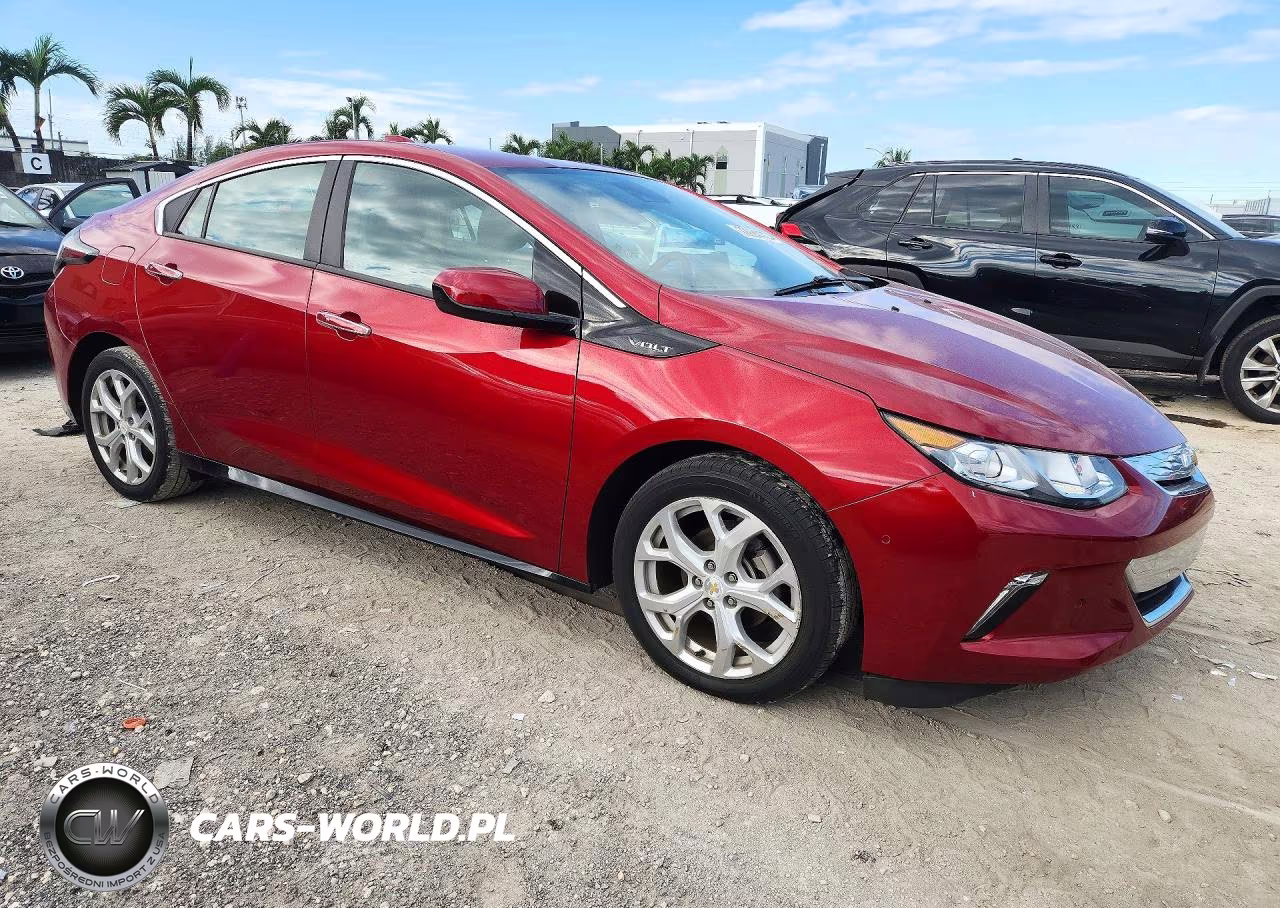 2018 Chevrolet Volt Premier VIN:1G1RB6S52JU157741 - 4