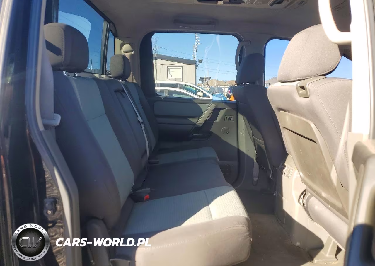 2005 Nissan Titan Xe VIN:1N6AA07A05N542996 - 10