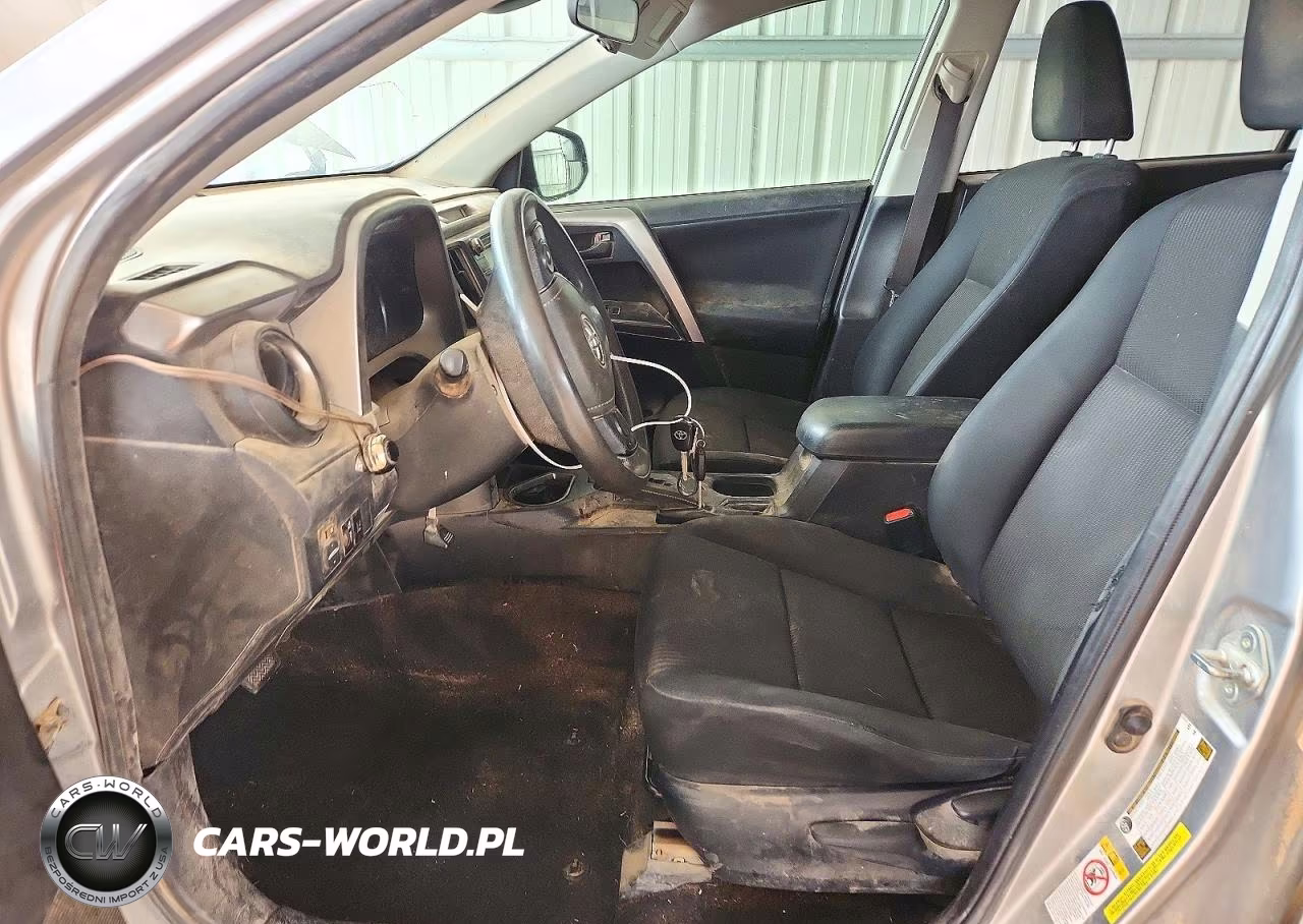 2018 Toyota Rav4 Le VIN:JTMZFREV9JJ177866 - 7