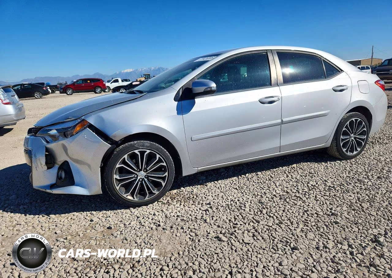 2015 Toyota Corolla S Plus