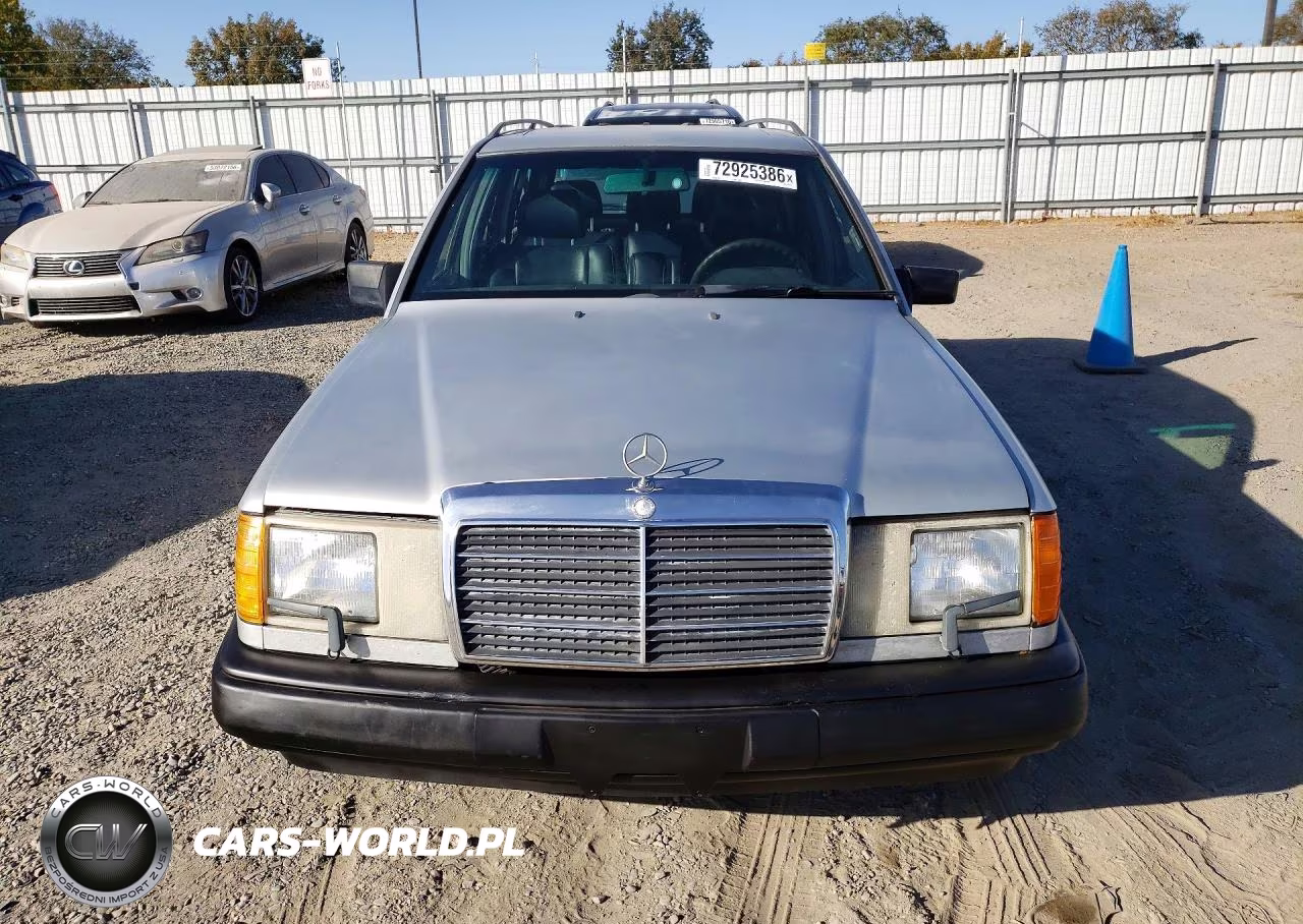 1987 Mercedes-Benz 300 Tdt VIN:WDBEB93D1HF020171 - 5