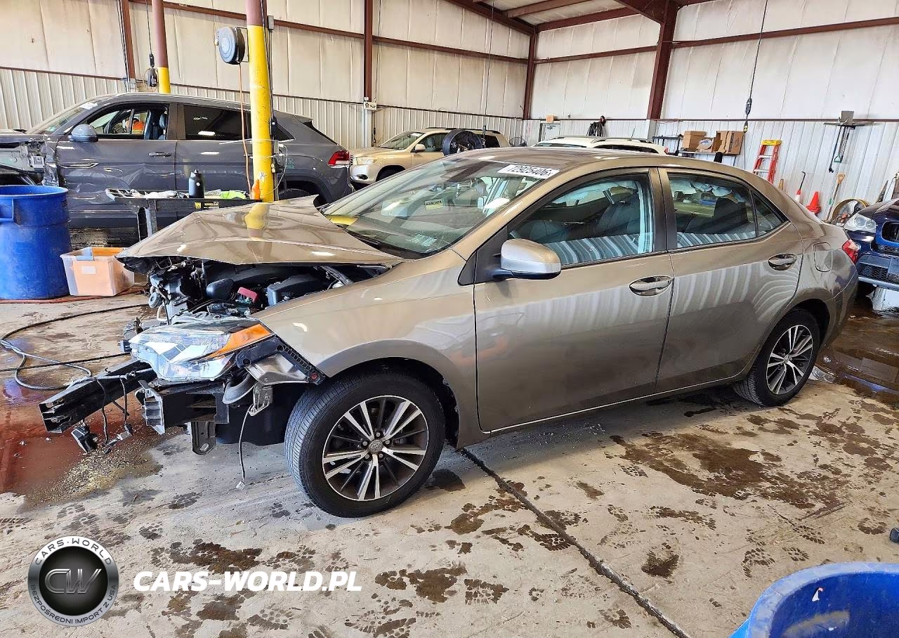 2017 Toyota Corolla Le VIN:2T1BURHE7HC795602 - 1