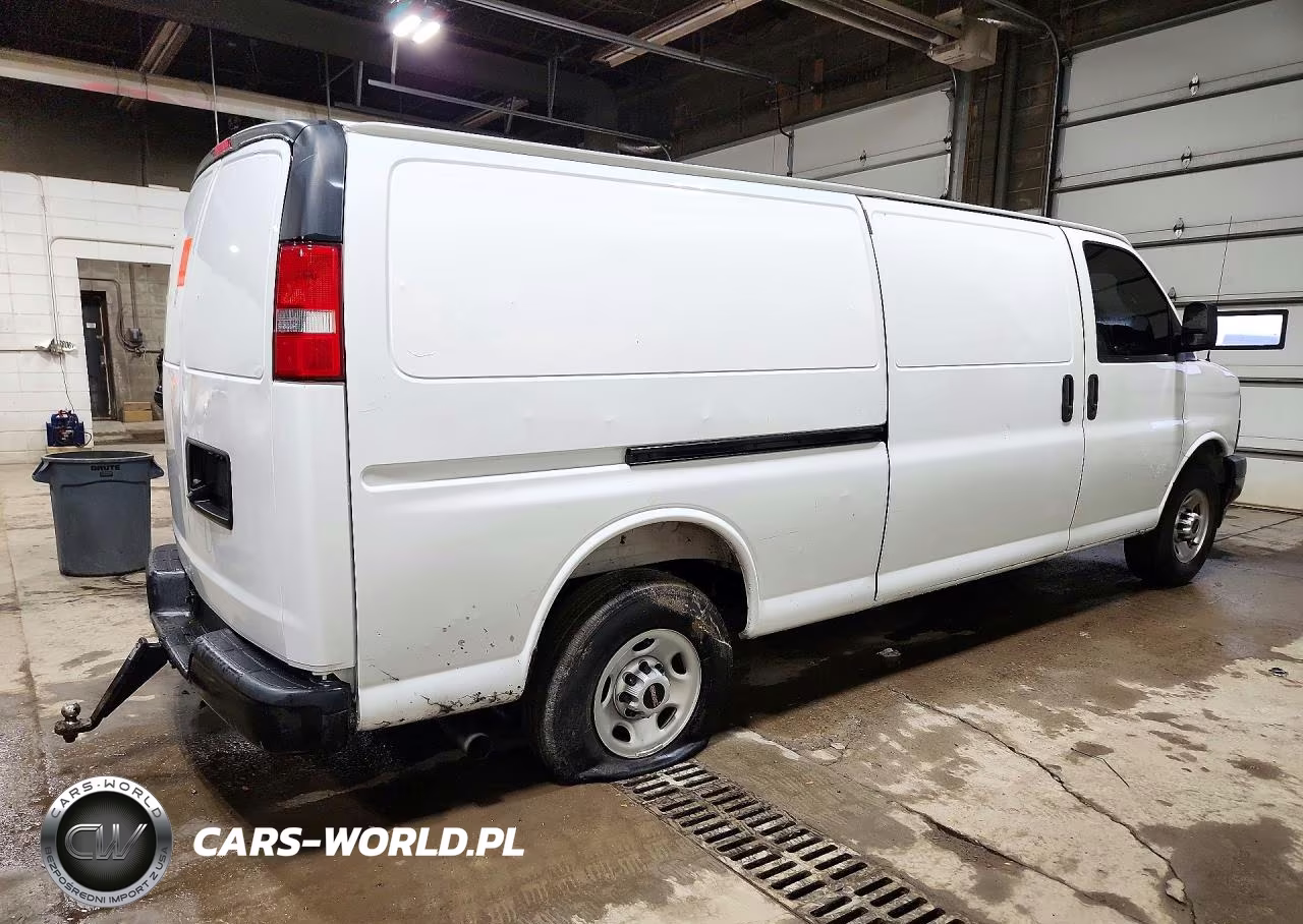 2025 Chevrolet Express G3500 VIN:1GCZGHFP1S1115192 - 3
