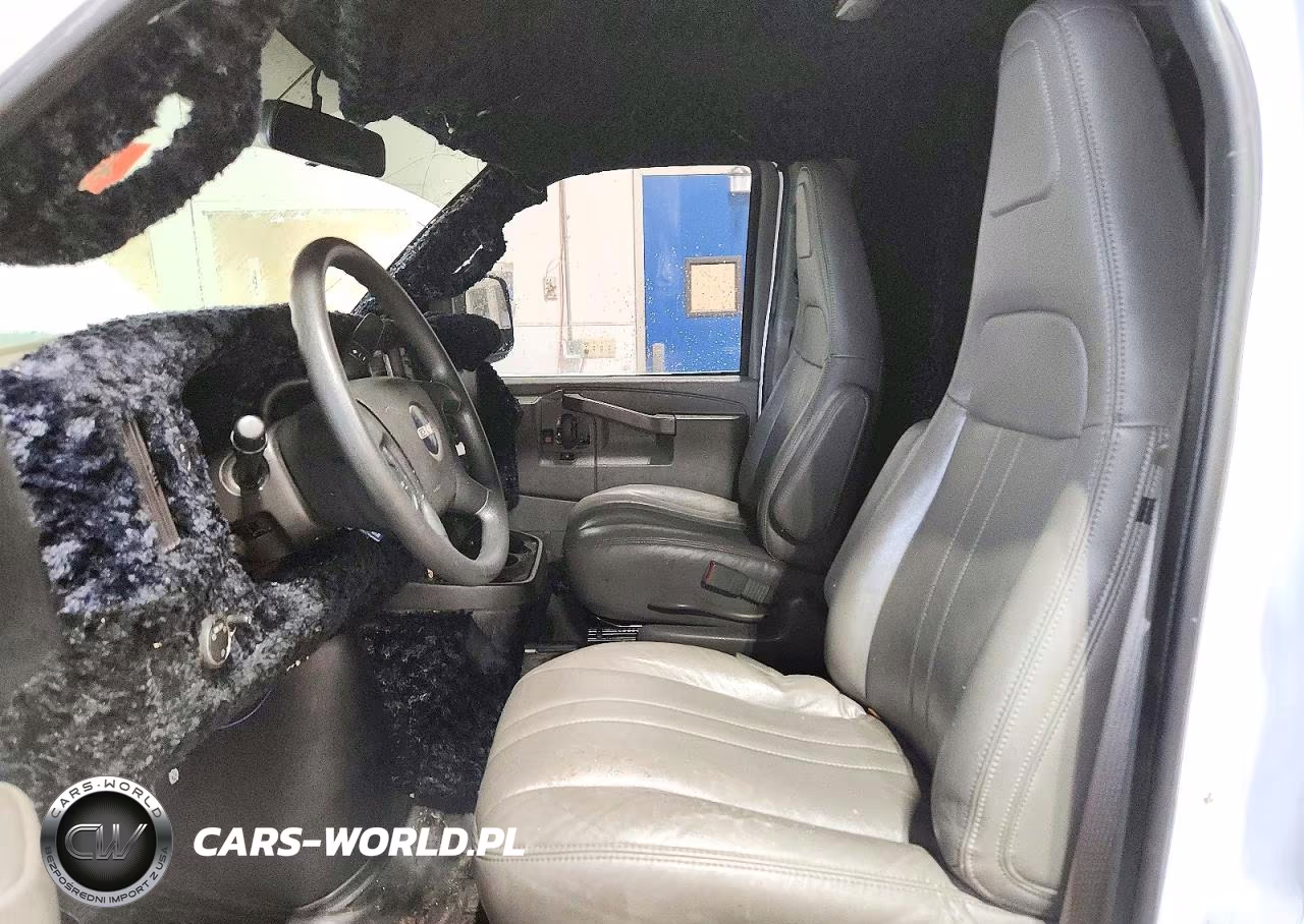 2025 Chevrolet Express G3500 VIN:1GCZGHFP1S1115192 - 7