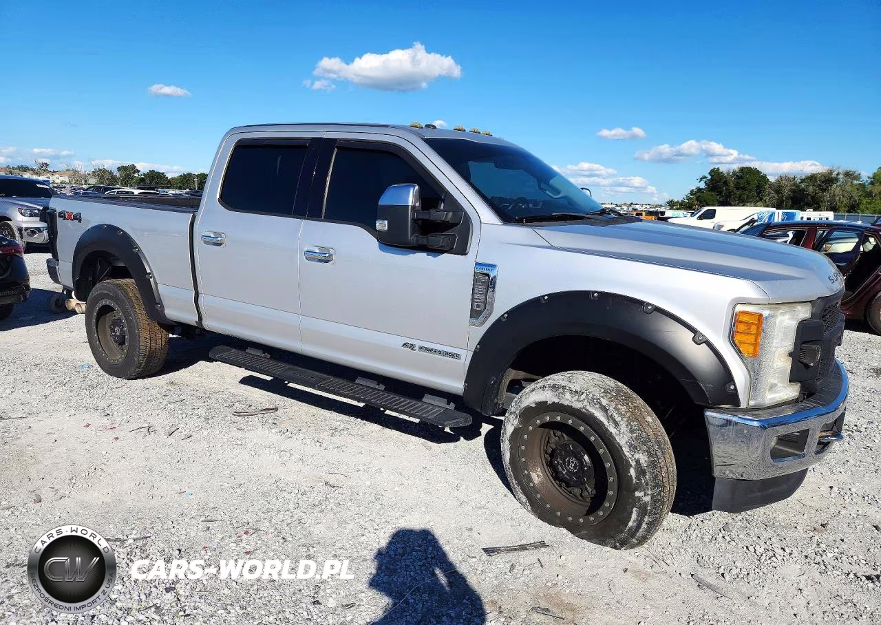 2017 Ford F250 Super Duty VIN:1FT7W2BT8HED62592 - 4