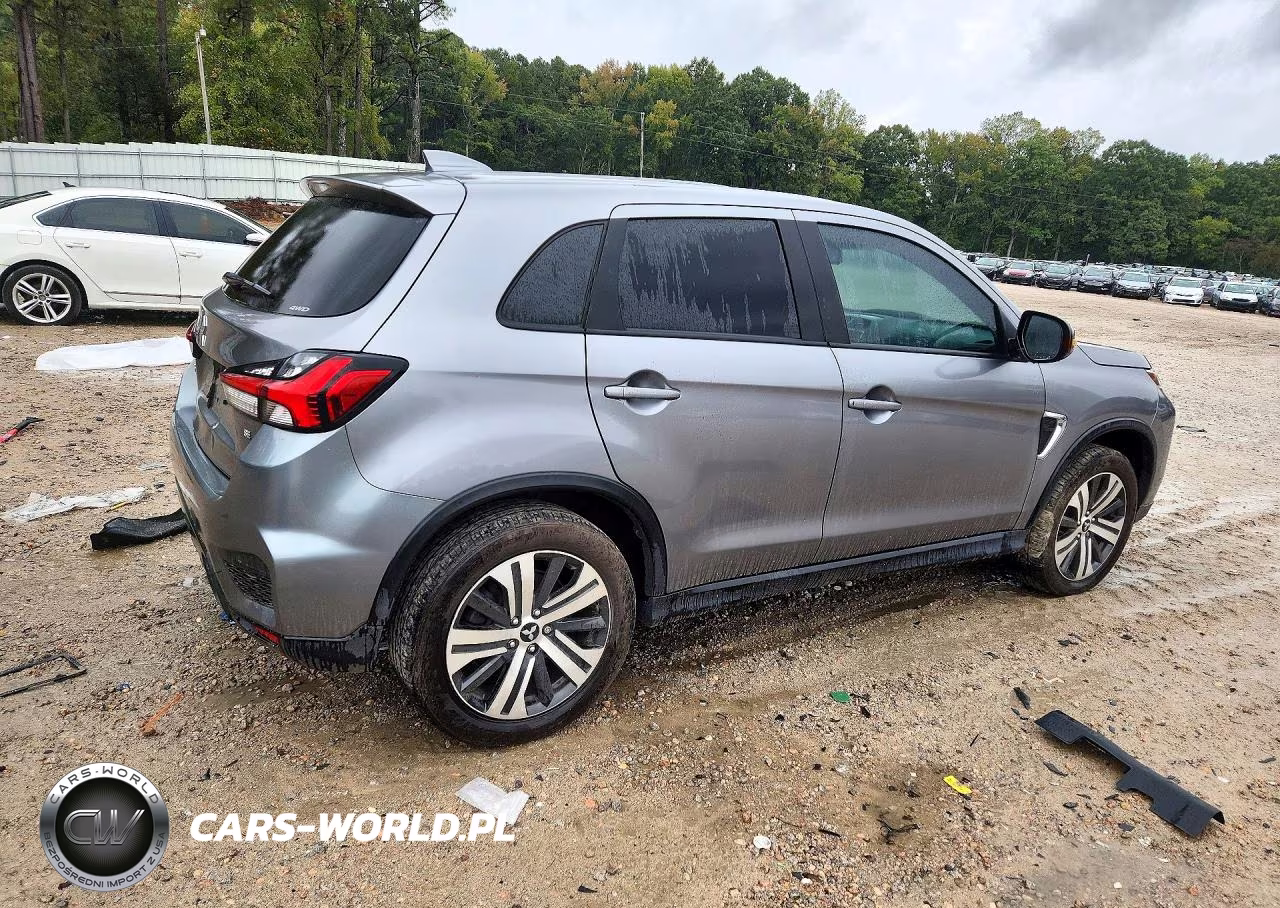 2023 Mitsubishi Outlander Sport S-Se VIN:JA4ARUAU0PU004291 - 3