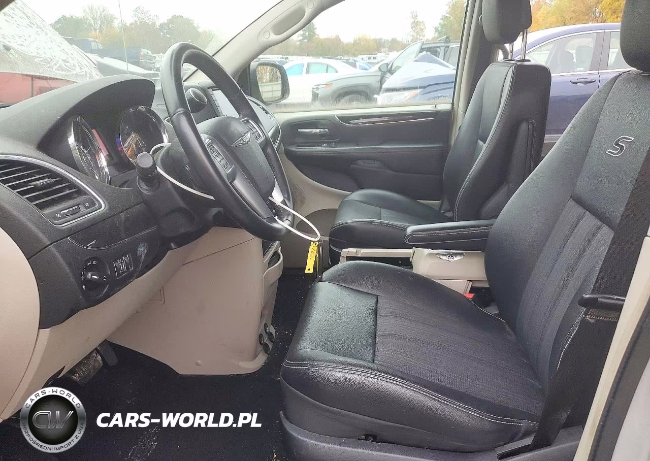 2012 Chrysler Town & Country Touring VIN:2C4RC1BG5CR327759 - 7