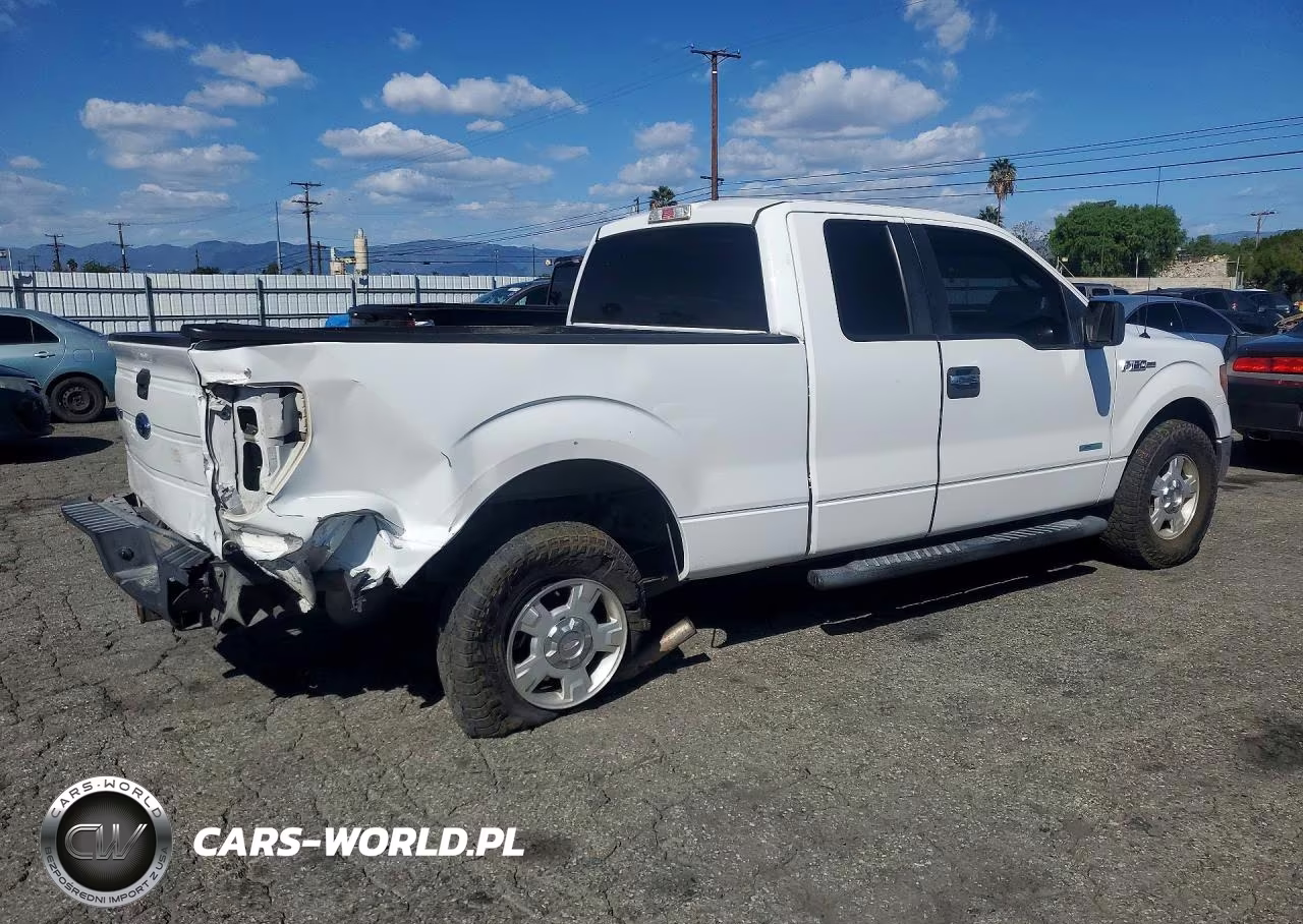 2013 Ford F150 Super Cab VIN:1FTFX1CT2DKF37223 - 3