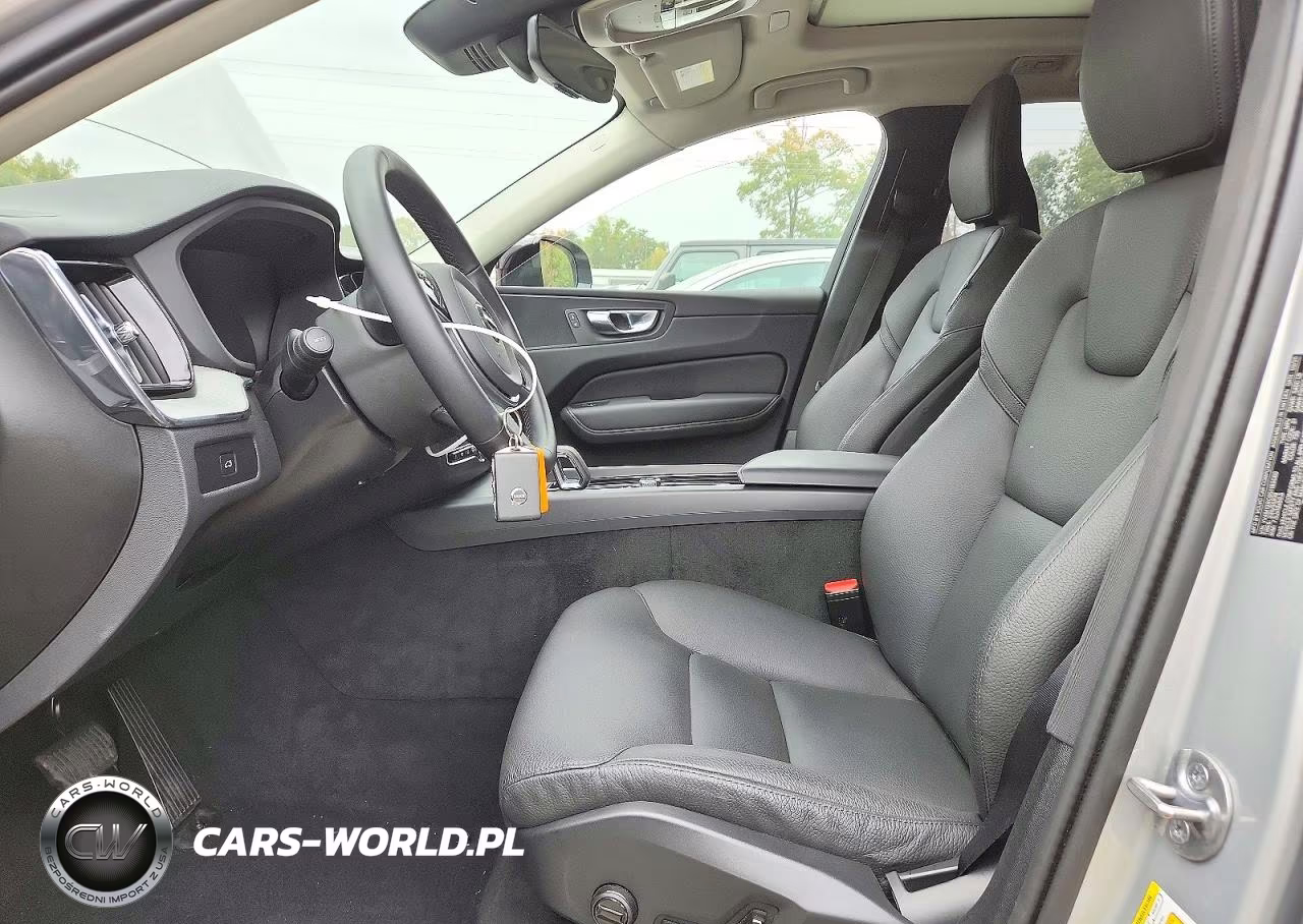 2025 Volvo Xc60 Plus VIN:YV4M12RC9S1183089 - 7