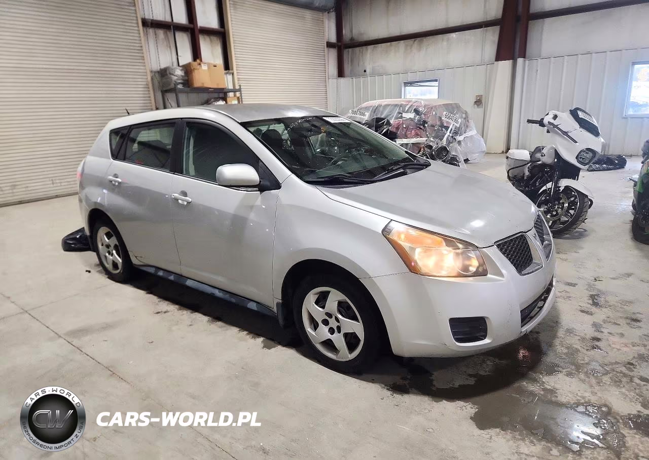 2009 Pontiac Vibe VIN:5Y2SP678X9Z469608 - 4