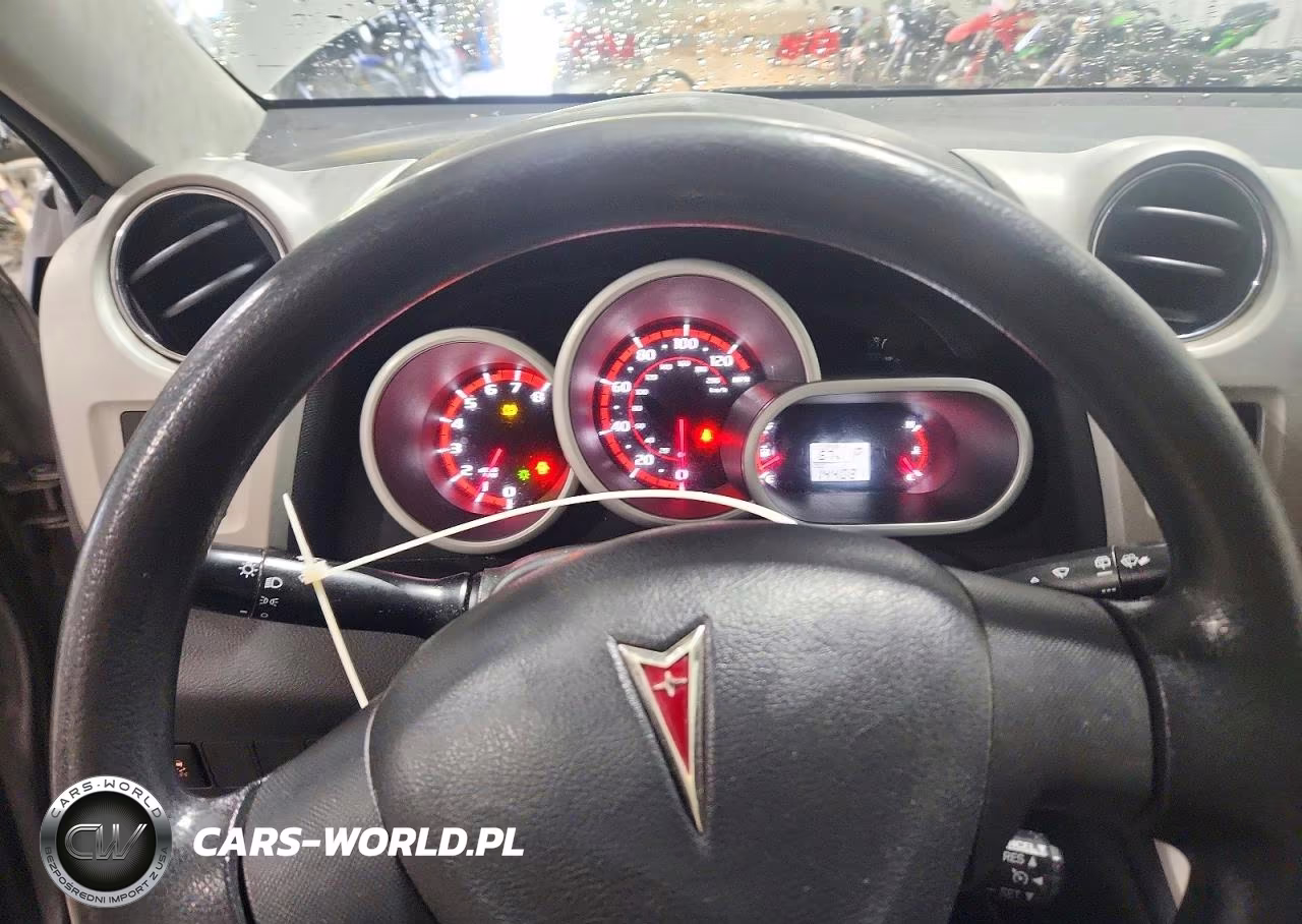 2009 Pontiac Vibe VIN:5Y2SP678X9Z469608 - 9