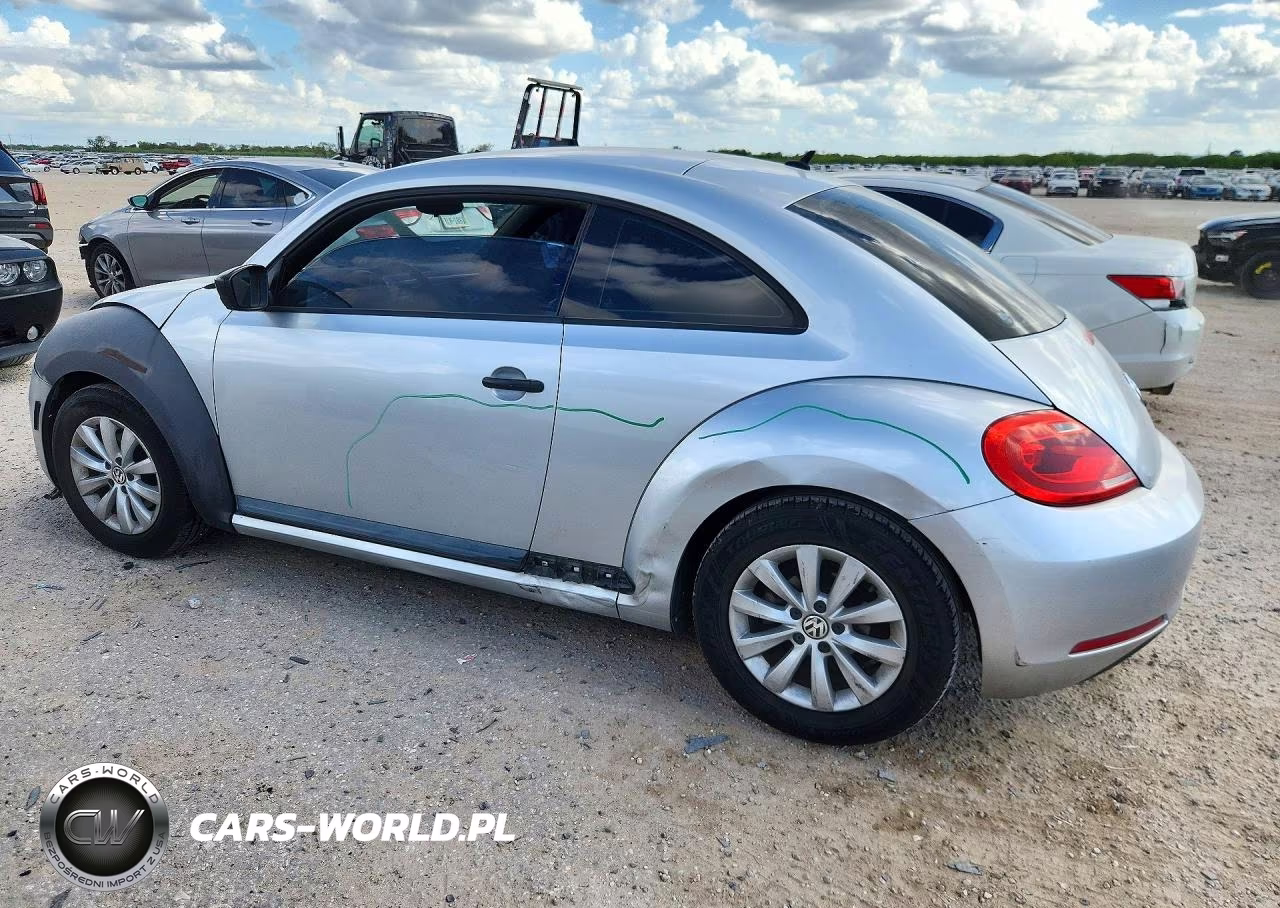 2014 Volkswagen Beetle VIN:3VWFP7AT0EM623420 - 2