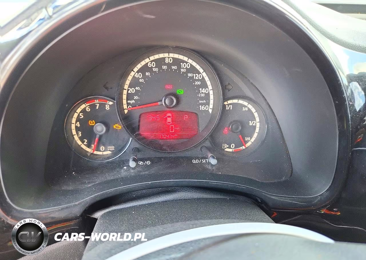 2014 Volkswagen Beetle VIN:3VWFP7AT0EM623420 - 9