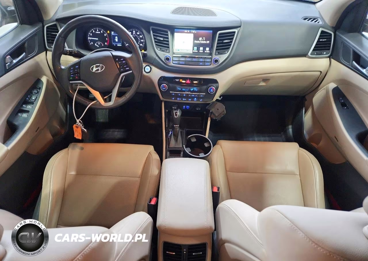 2017 Hyundai Tucson Se Plus VIN:KM8J3CA41HU452649 - 8