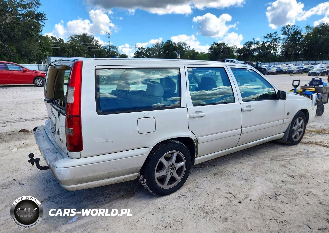 2000 Volvo V70 Base VIN:YV1LW61J3Y2693730 - 3