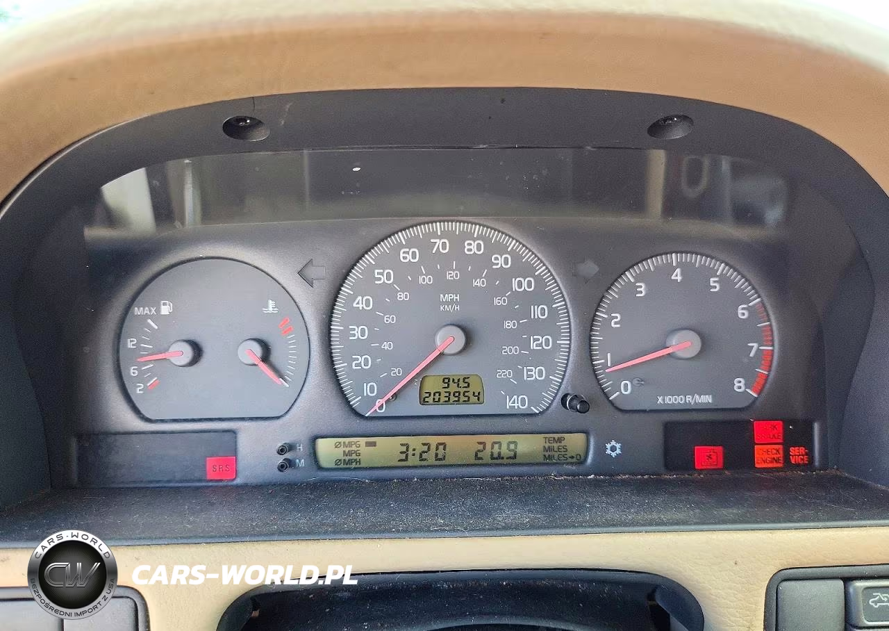 2000 Volvo V70 Base VIN:YV1LW61J3Y2693730 - 9