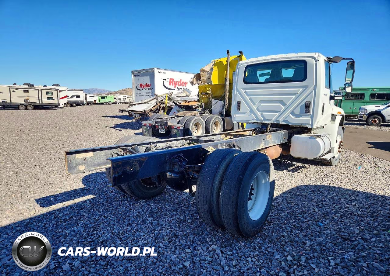 2013 International 4000 4400 - Semi Truck VIN:3HAMKAANXDL296192 - 3