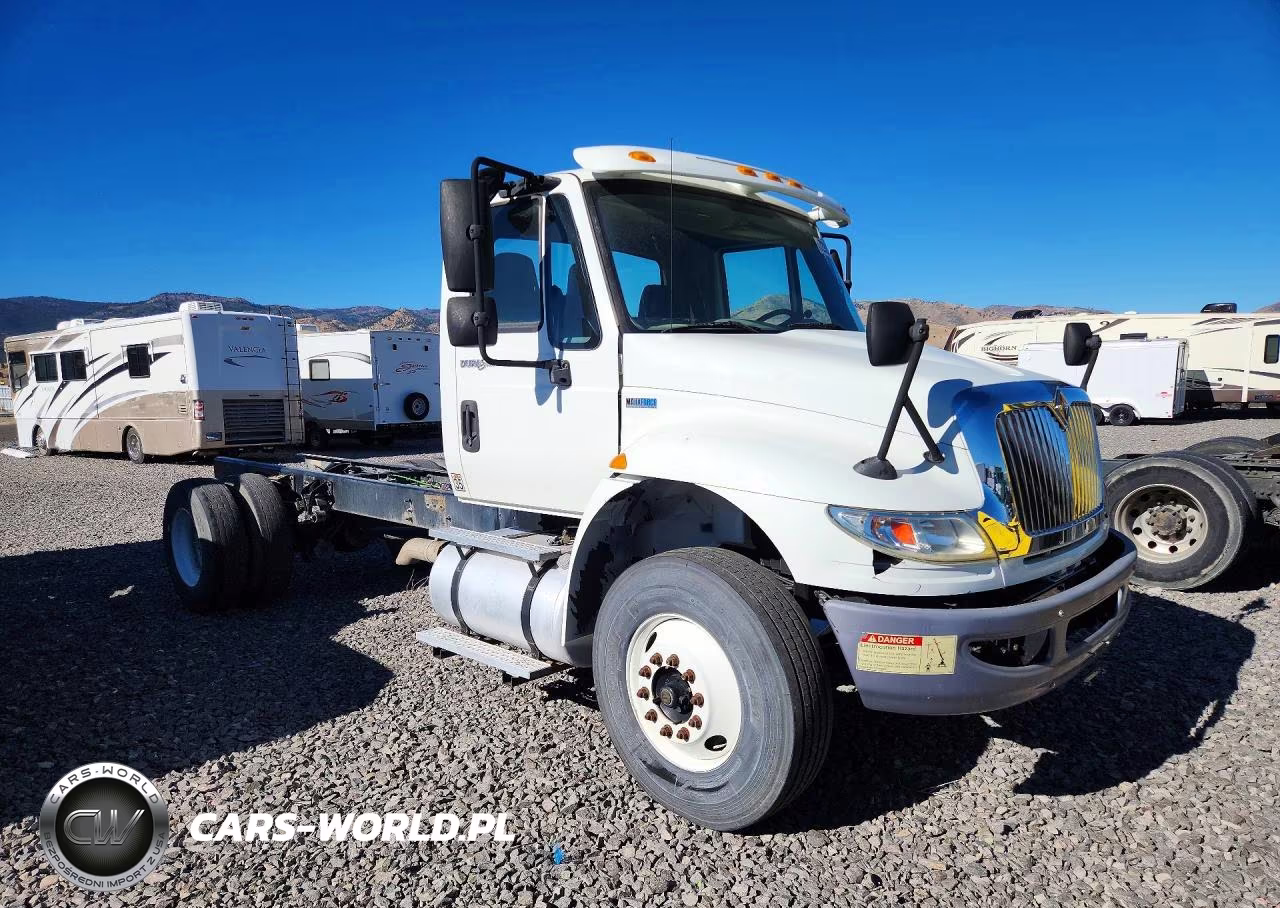 2013 International 4000 4400 - Semi Truck VIN:3HAMKAANXDL296192 - 4