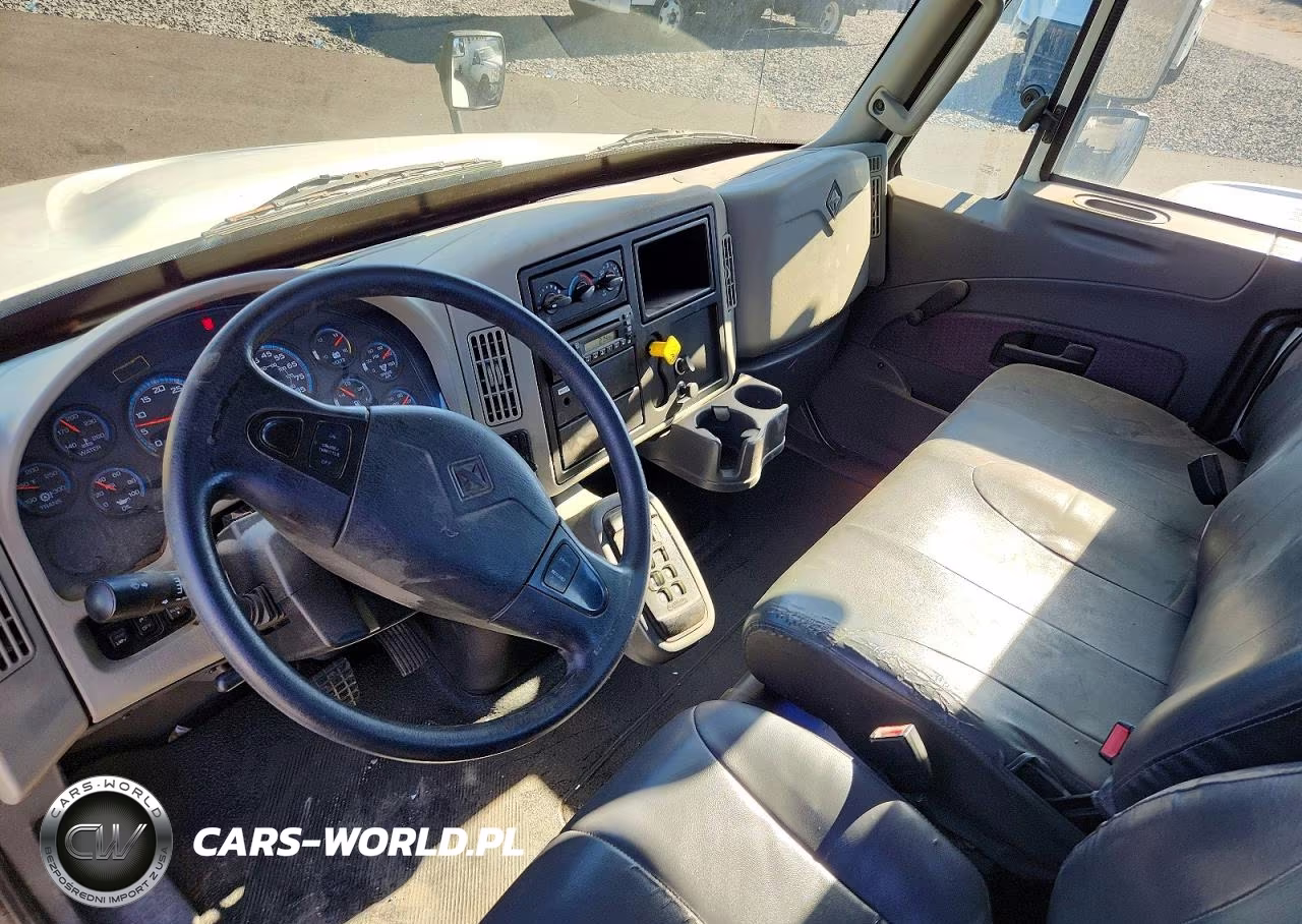 2013 International 4000 4400 - Semi Truck VIN:3HAMKAANXDL296192 - 8