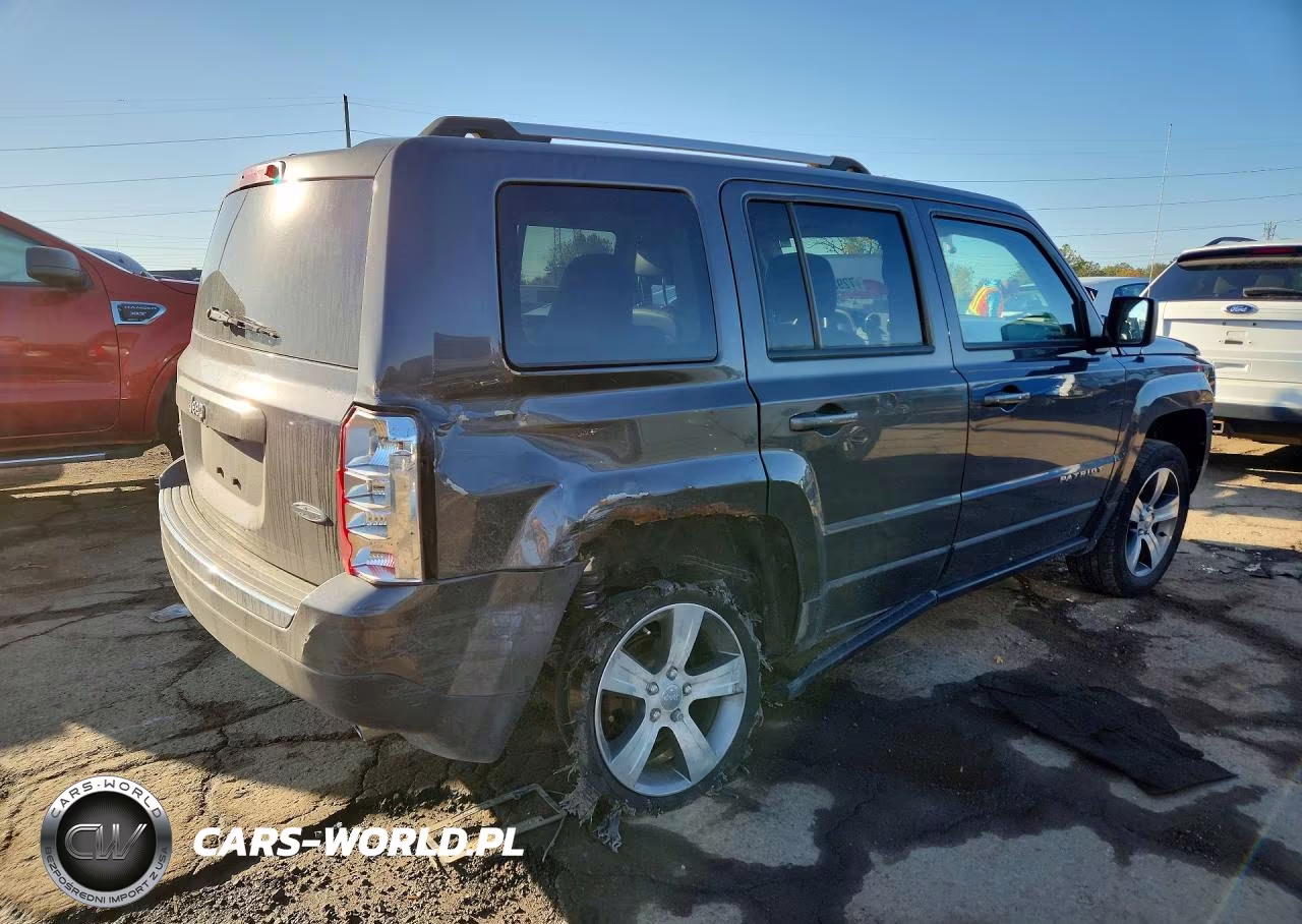 2016 Jeep Patriot Latitude VIN:1C4NJRFB3GD658866 - 3