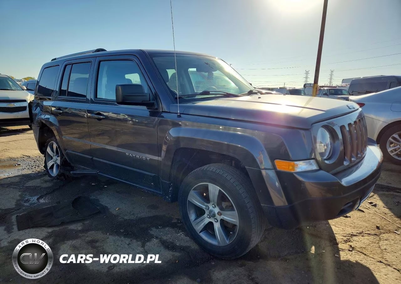 2016 Jeep Patriot Latitude VIN:1C4NJRFB3GD658866 - 4
