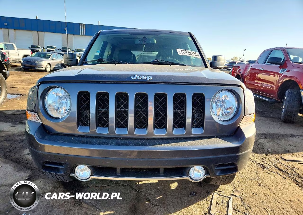 2016 Jeep Patriot Latitude VIN:1C4NJRFB3GD658866 - 5