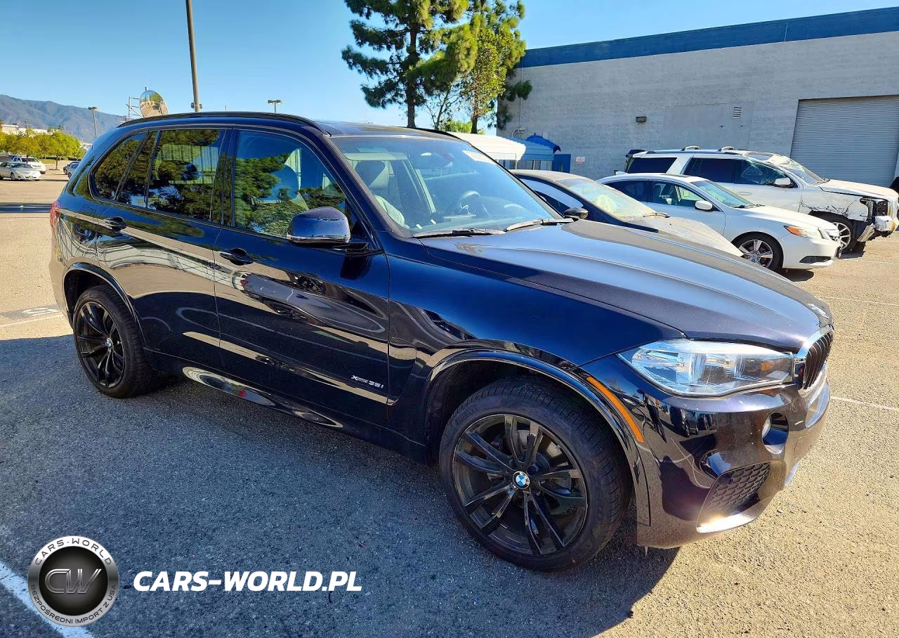 2017 BMW X5 xDrive35I VIN:5UXKR0C32H0V72766 - 4