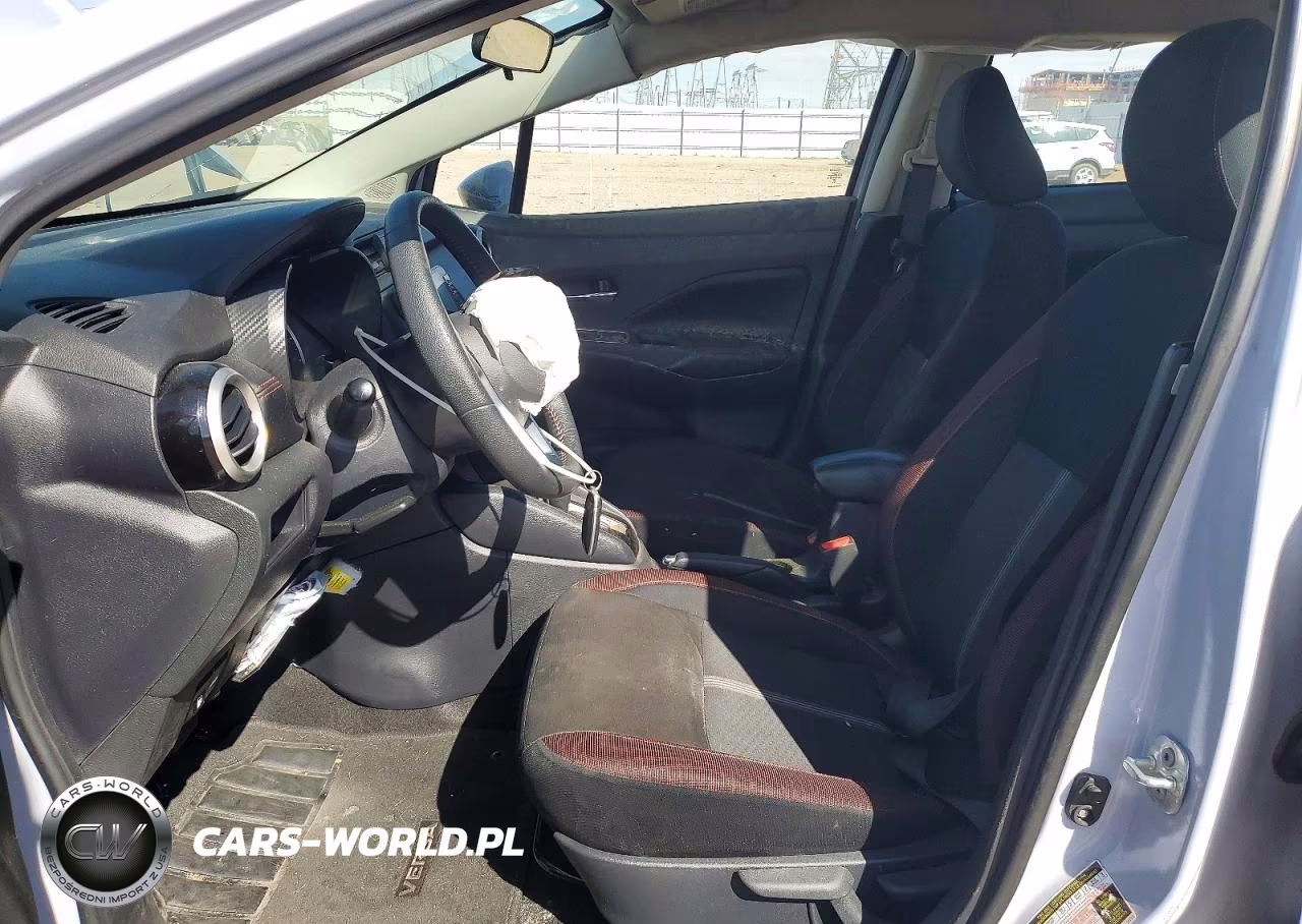 2024 Nissan Versa Sr VIN:3N1CN8FV4RL851303 - 7