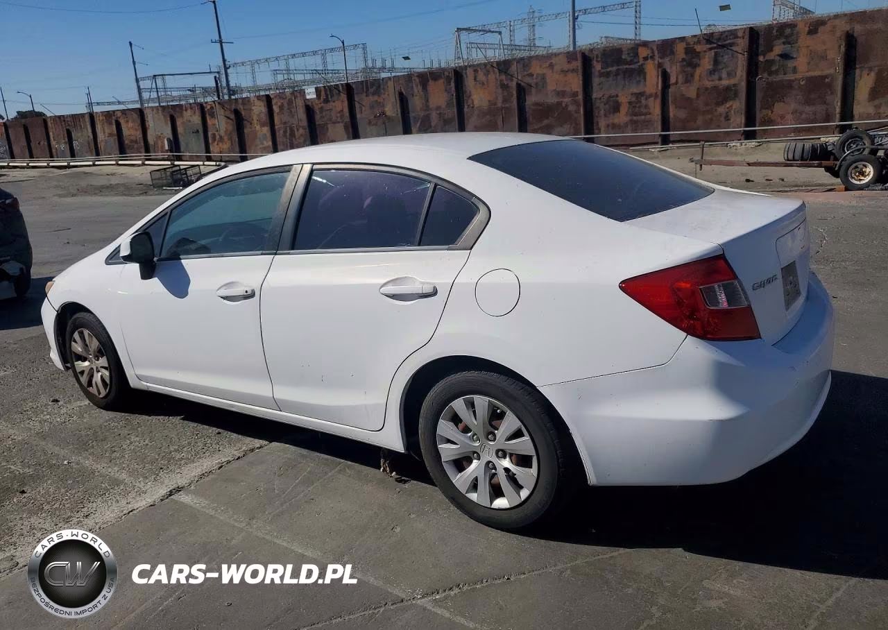 2012 Honda Civic Lx VIN:2HGFB2F58CH335348 - 2