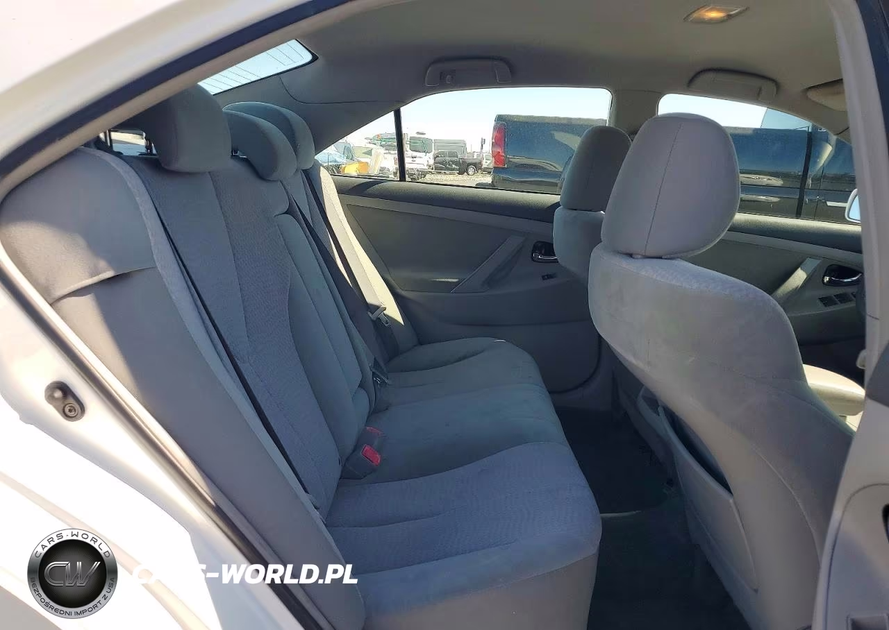 2011 Toyota Camry Le VIN:JTNBF3EK7B3011898 - 10