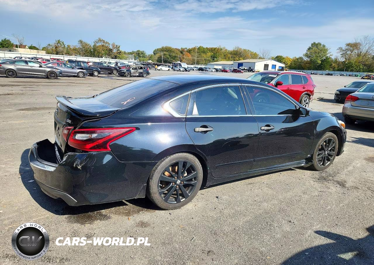 2017 Nissan Altima 2.5 Sr VIN:1N4AL3APXHC219492 - 3