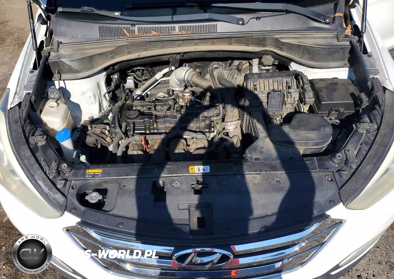 2013 Hyundai Santa Fe Sport 2.0T VIN:5XYZU3LA8DG070377 - 12