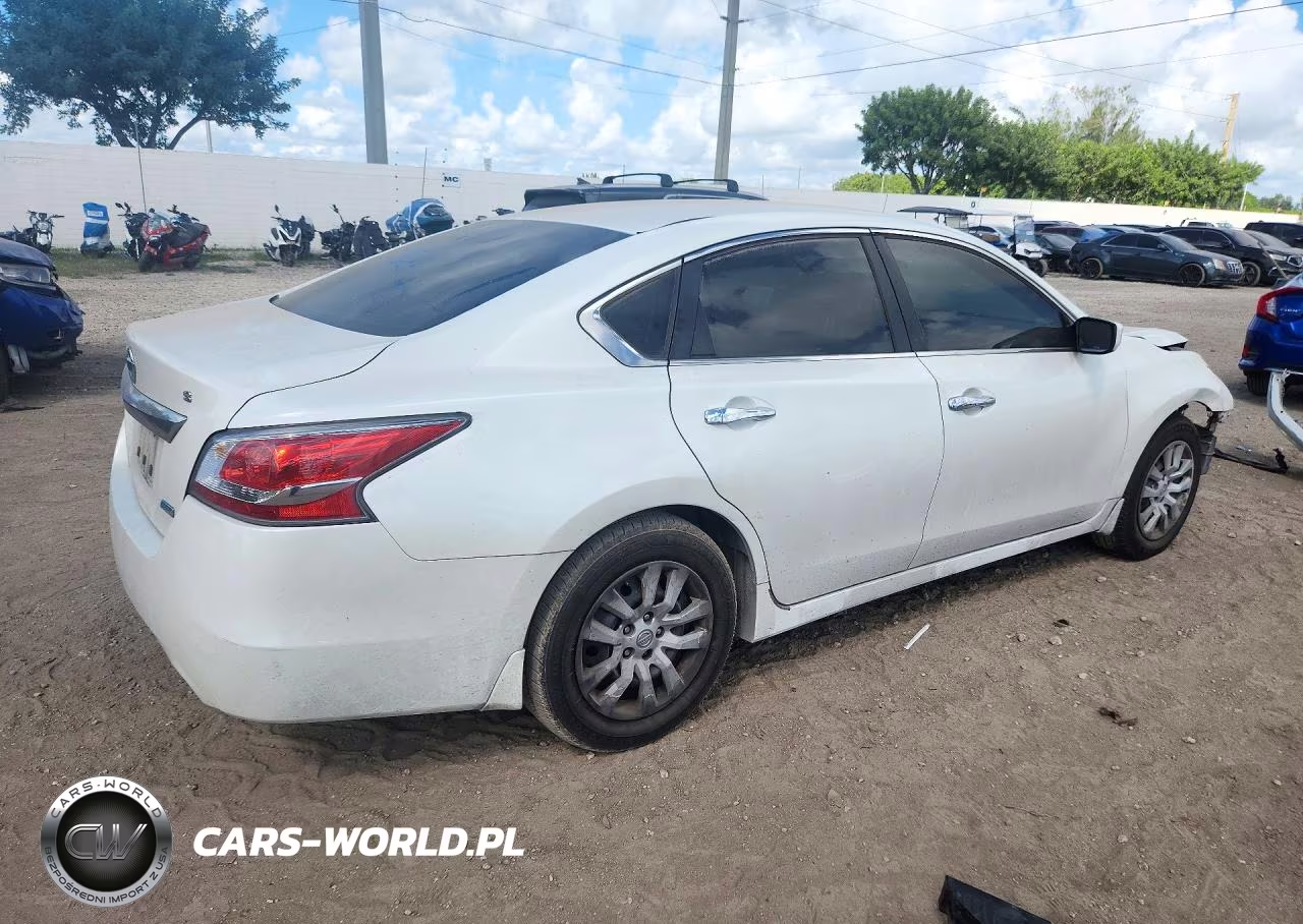 2014 Nissan Altima 2.5 S VIN:1N4AL3AP7EC166262 - 3