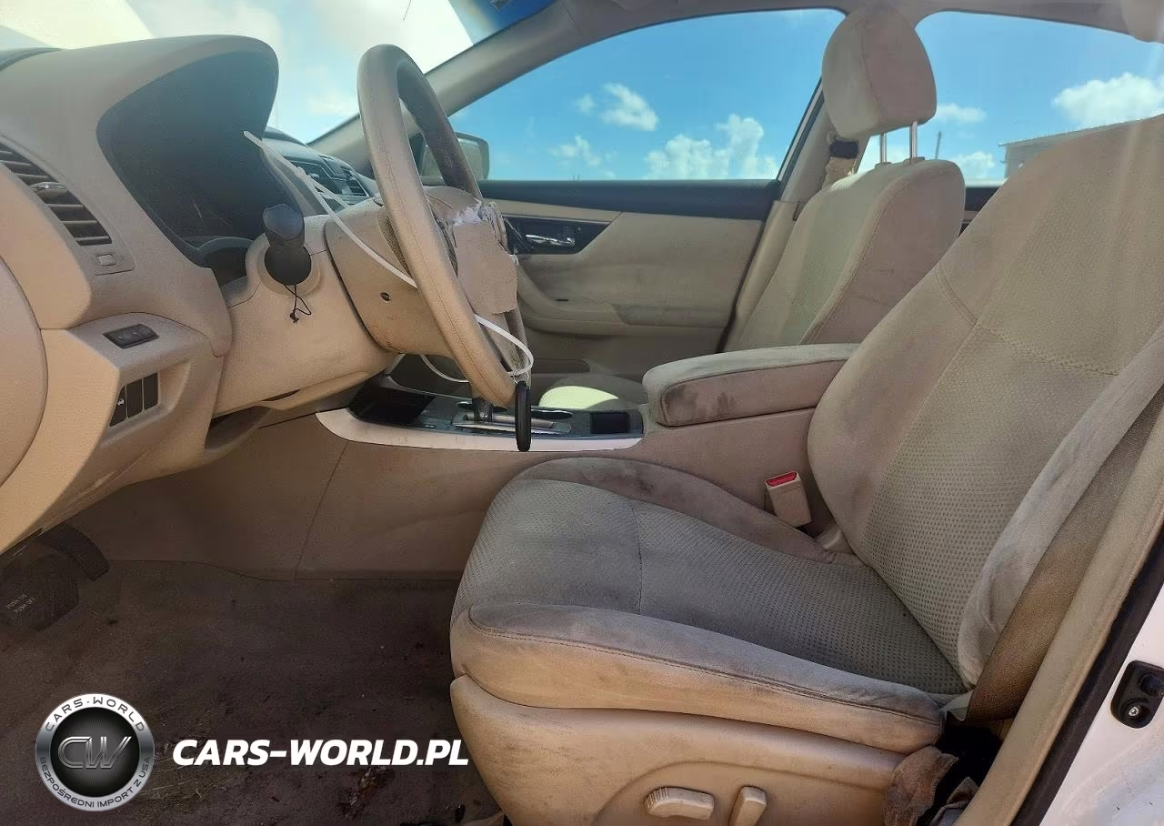2014 Nissan Altima 2.5 S VIN:1N4AL3AP7EC166262 - 7